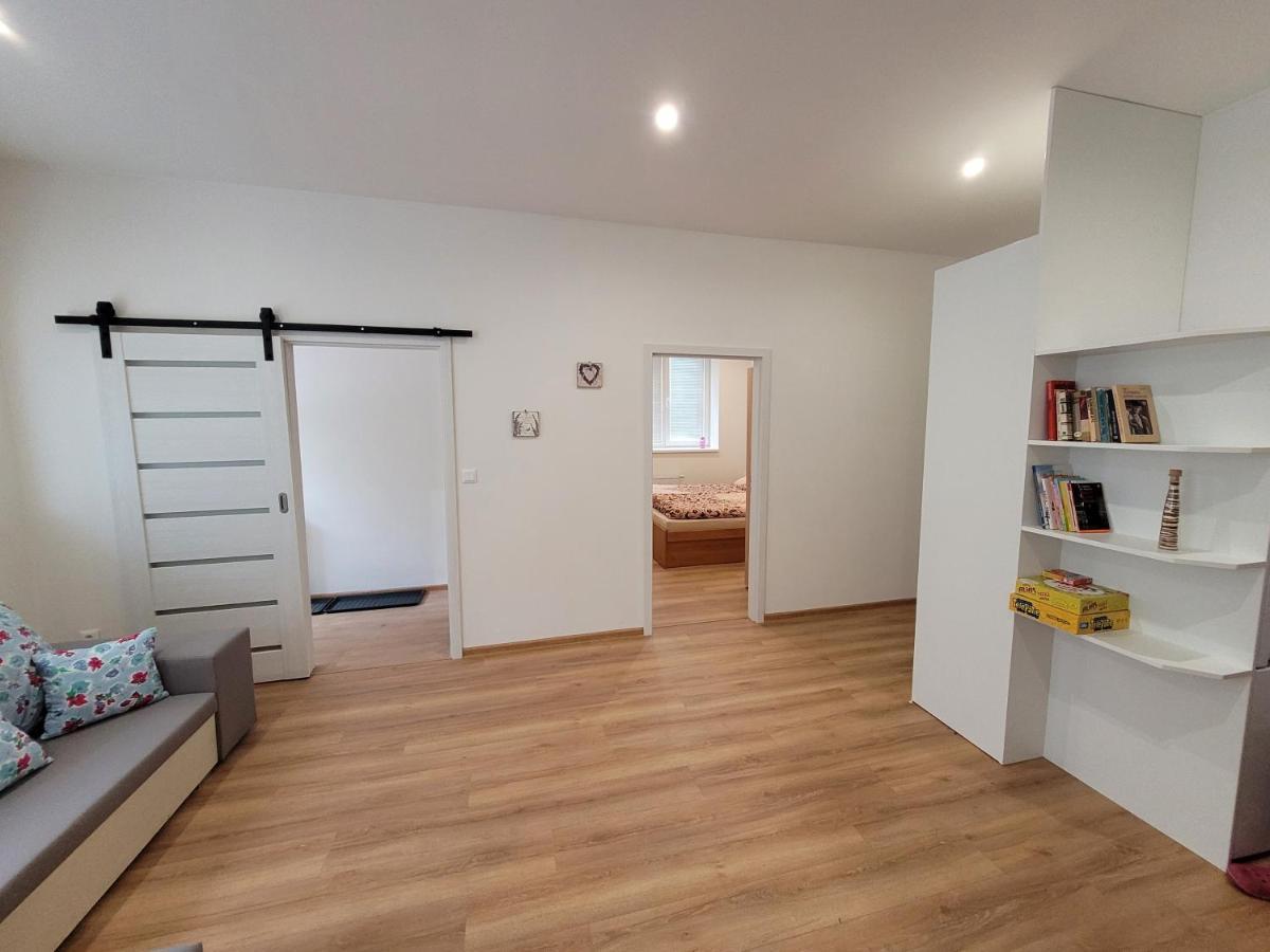 Apartman Tailor Liptovský Mikuláš Buitenkant foto